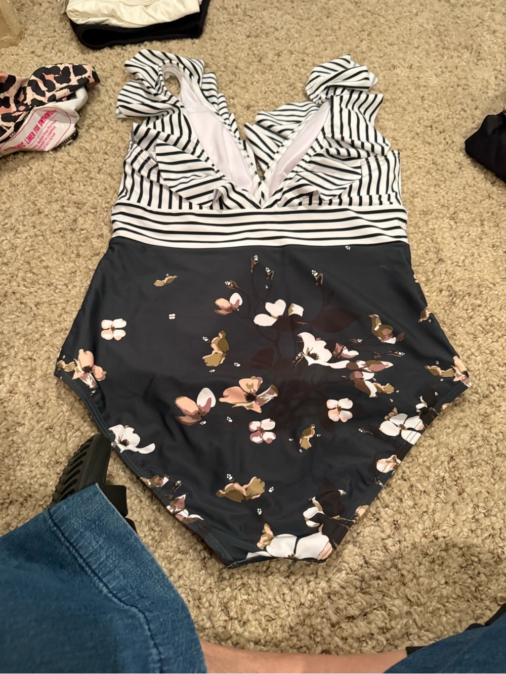 Striped & Floral Ruffle One-Piece Swimsuit - Black & White Brand New - Picture 3 of 4